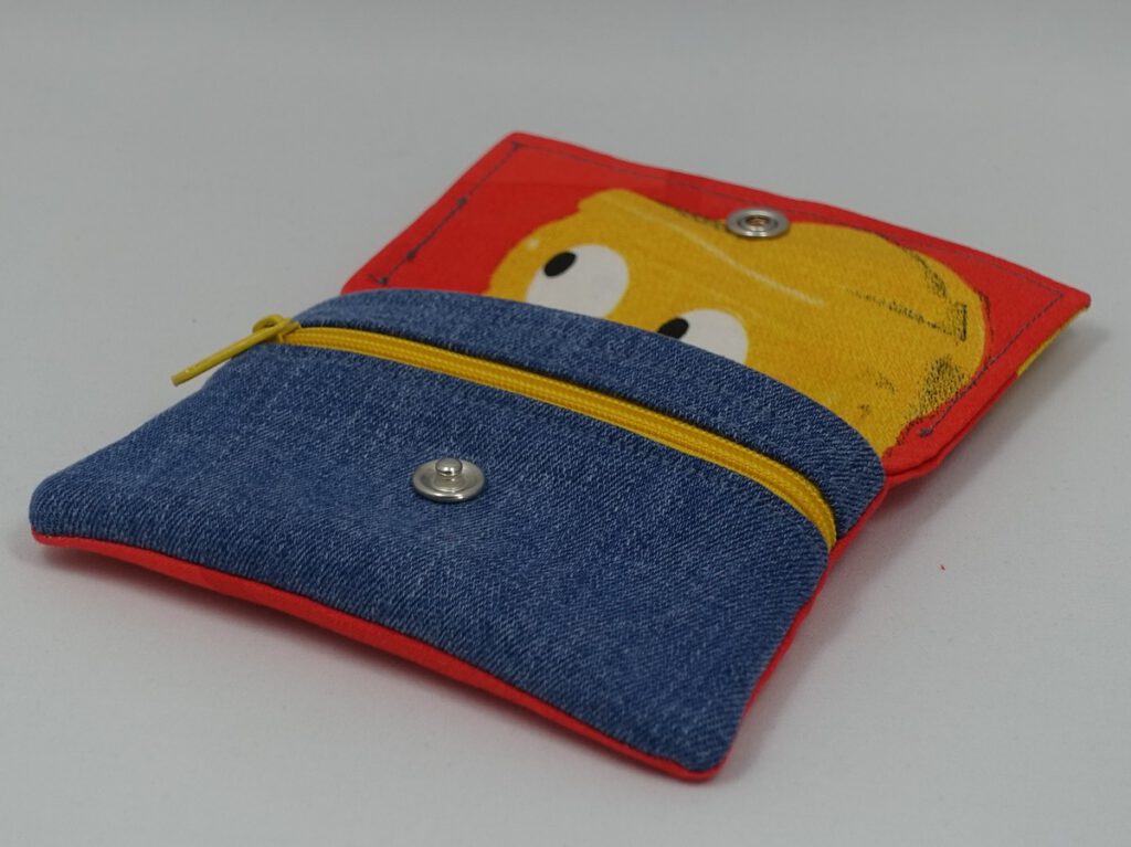 jungengeldbeutel-midi-jeans-upcycling