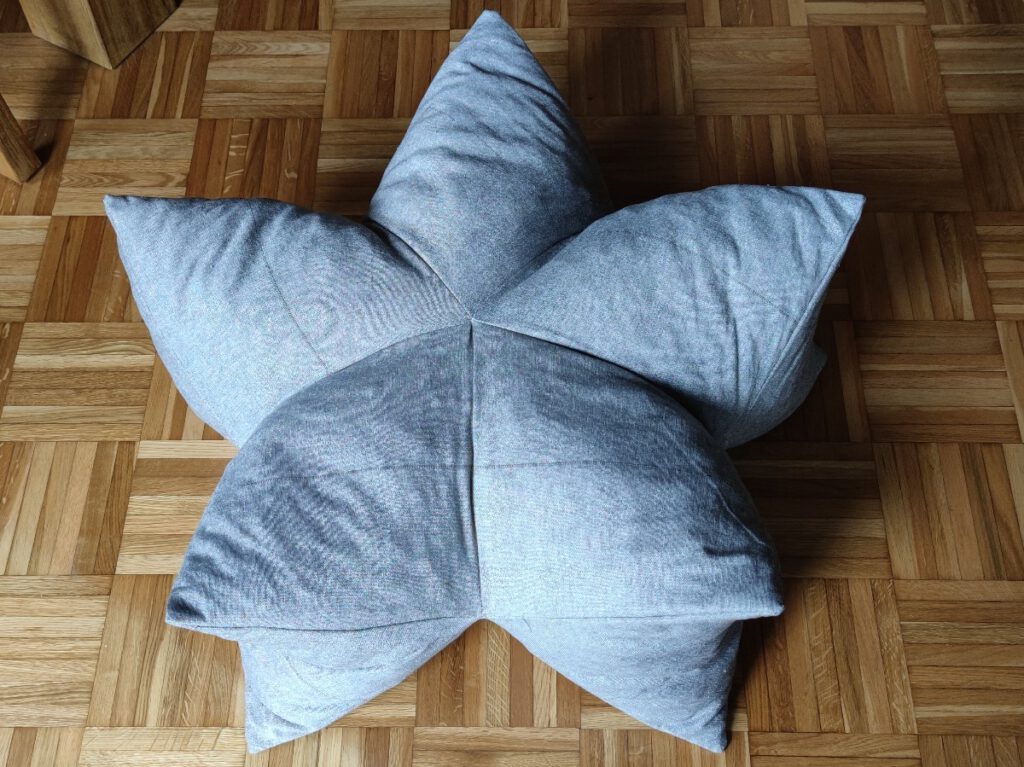 sternenkissen-sitzkissen-graumeliert
